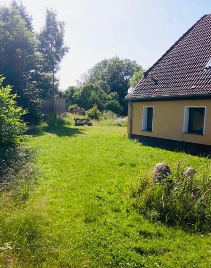 Piraten Oase Tribohm Buitenkant foto